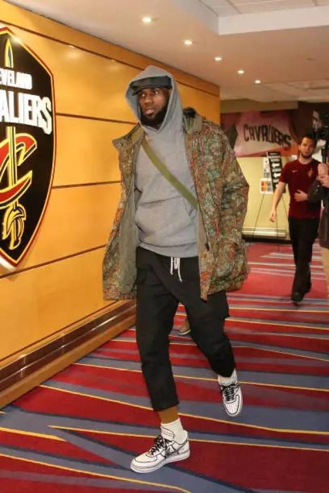 比萨vs国米：劳塔罗、恰20首发，小图拉姆、阿坎吉出战（比萨战国米：劳塔罗、恰20先发，小图拉姆、阿坎吉出场）