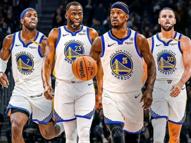 孔帕尼：给迪亚斯放了假和家人聚聚；明天赢球就接近锁定前八（孔帕尼：迪亚斯获准与家人团聚；明日若胜将接近锁定前八）