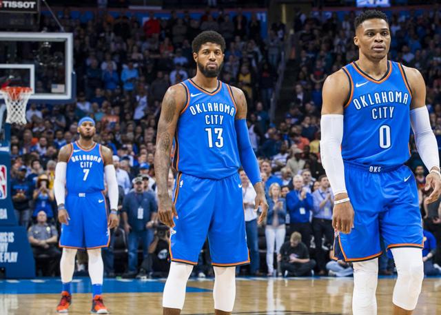 38岁传奇要退役？迈阿密夺冠夜藏悬念！老板亲承苏亚雷斯去留（38岁传奇将挂靴？迈阿密捧杯夜埋伏笔，老板亲口回应苏亚雷斯去留）