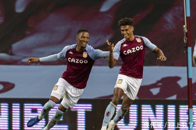 普利西奇成为英雄，AC米兰逆转都灵，重返意甲榜首（普利西奇成关键先生，AC米兰逆转都灵，重登意甲榜首）