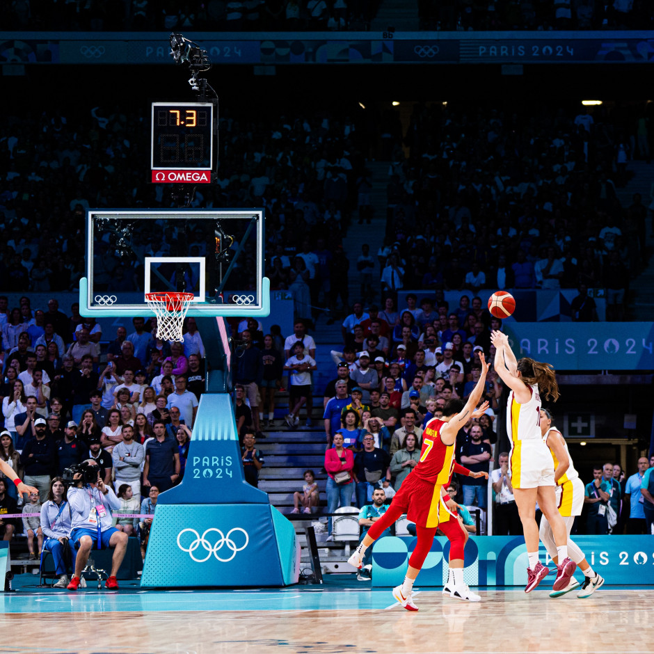 格策：两个头球丢球让人恼火；总体来说我们的防守做得不错（格策：被头球连丢两球令人恼火，但整体防守还不错）