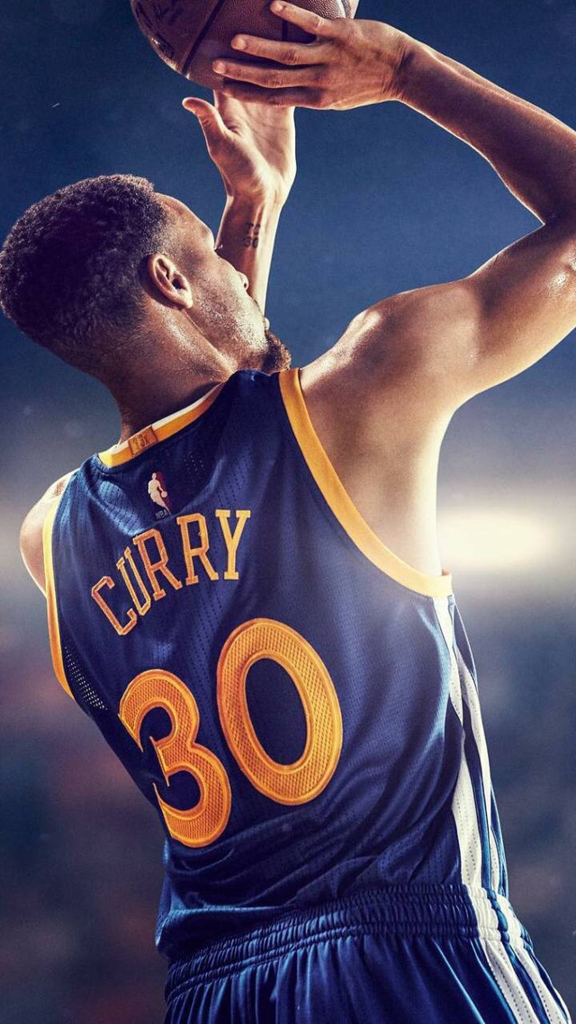 意媒：米兰派球探现场考察亨克18岁前腰卡雷察斯（意媒：米兰球探赴现场考察亨克18岁前腰卡雷察斯）