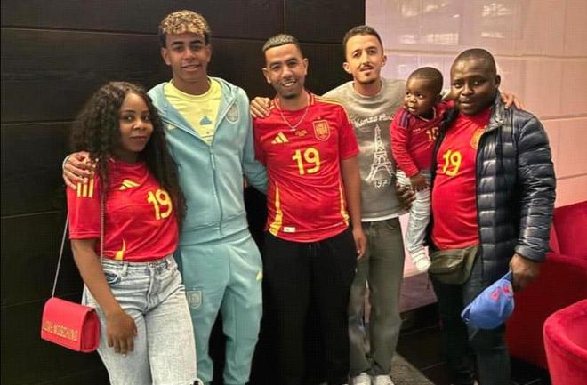 比肩阿德和埃托奥，劳塔罗本赛季出战的三场欧冠比赛均有进球（劳塔罗本季欧冠三战皆破门，与阿德、埃托奥并列纪录）