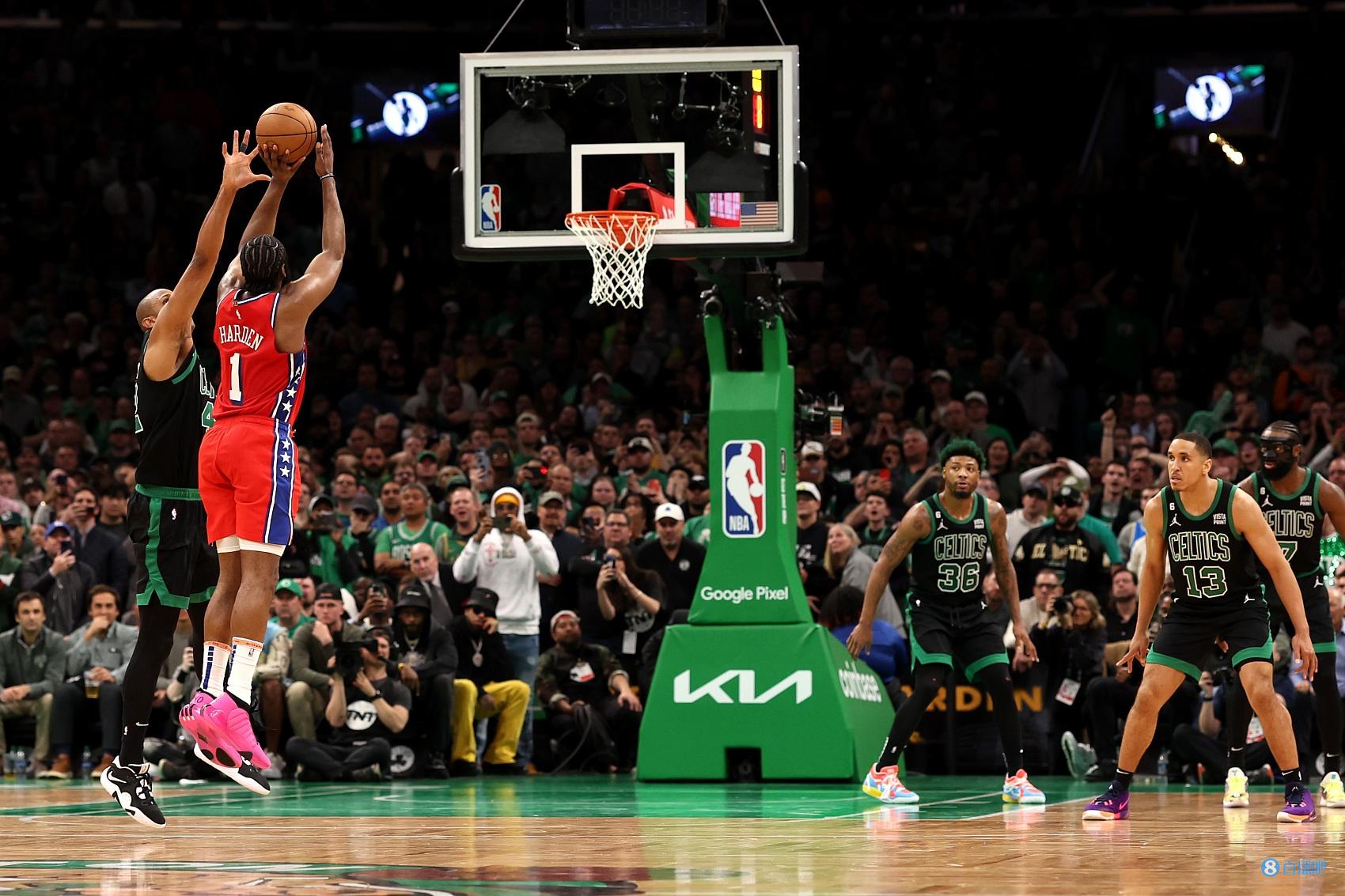 布斯克茨：很期待去看看新诺坎普，也很想在那里好好感受一下（布斯克茨：期待探访全新诺坎普，渴望亲身感受其魅力）