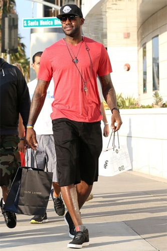 穆里尼奥：祝贺葡萄牙U17夺冠，本菲卡和青训也值得祝贺（穆里尼奥祝贺葡萄牙U17夺冠，同时向本菲卡与青训体系致意）