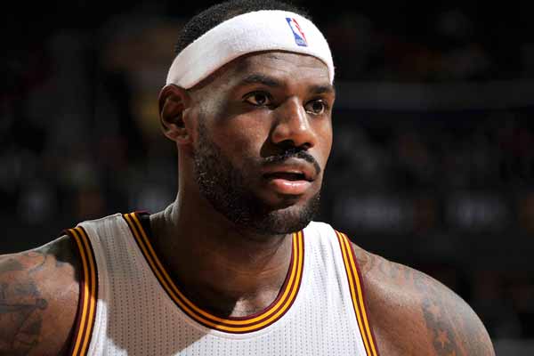 记者：邵佳一执教国足会带着部分在青岛西海岸的助手（记者：邵佳一若执掌国足，将携青岛西海岸部分助手）